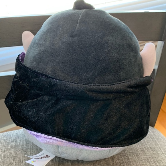 Squishmallow Hershey’s Kisses Waylee the Vampire plush - Picture 3 of 5